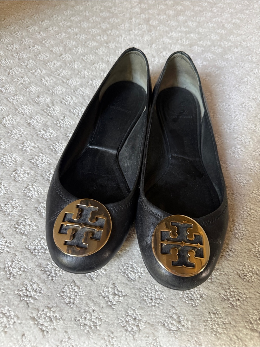 Tory Burch Black Leather Ballet Flats with Gold Logo Emblem 11